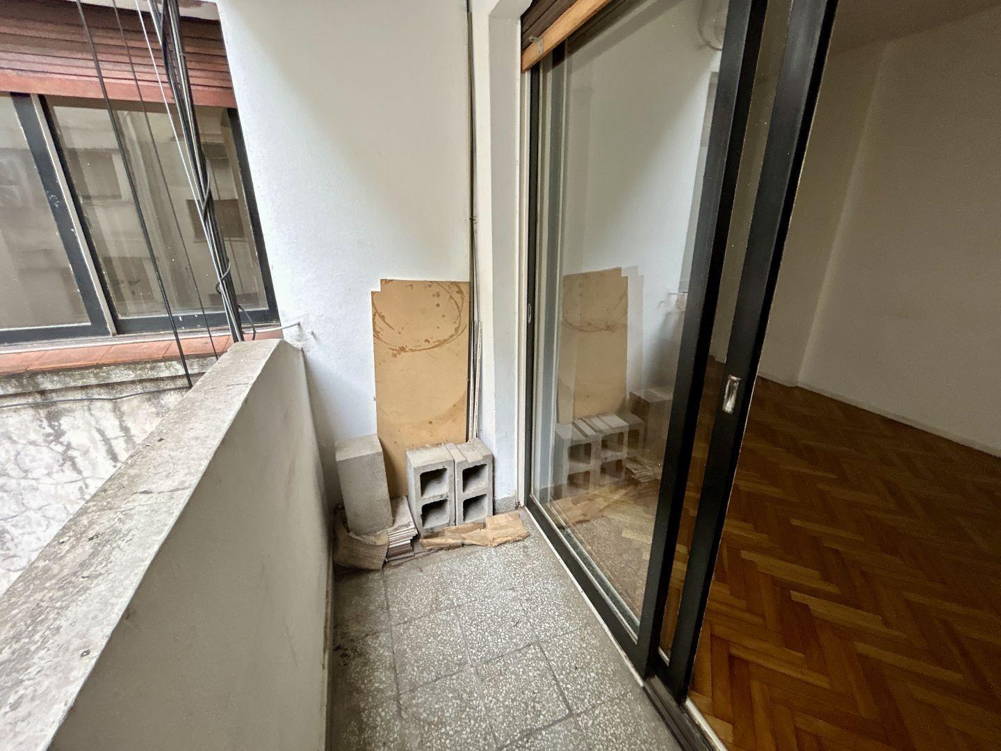 Foto de 3 AMB+ BALCON + AMPLIA COCINA + LAV - A MTS DE PARQUE LAS HERAS, imagen 5