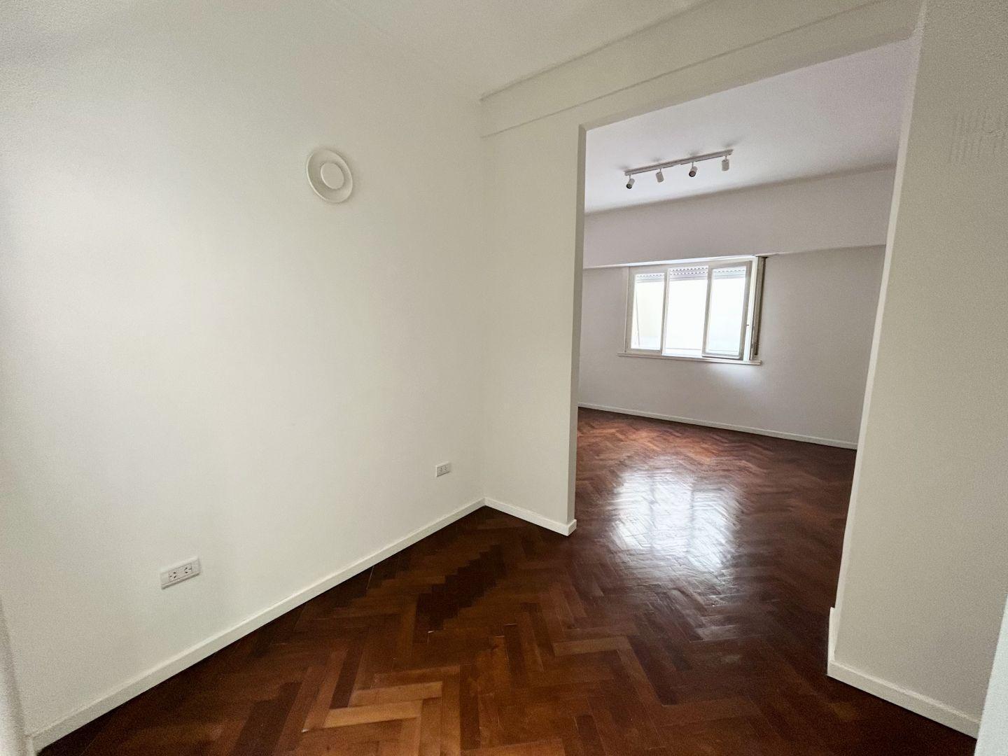 Foto de MONOAMBIENTE DIVISIBLE RECICLADO A NUEVO CON ESPACIO HOME OFFICE, imagen 5