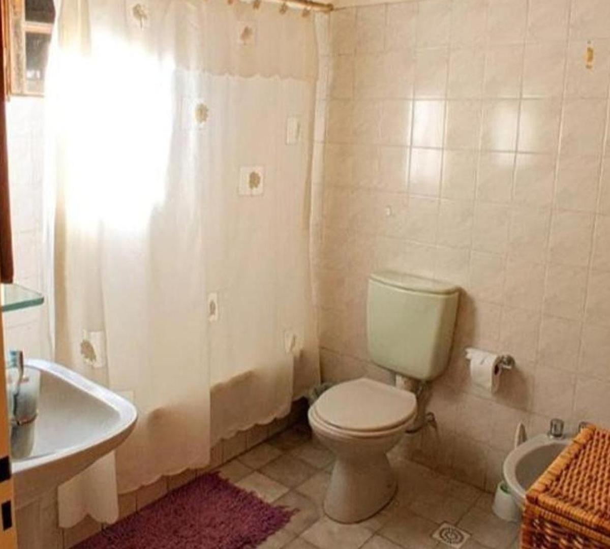 Duplex con Cochera en Complejo Bajas Expensas Apto Crédito 3