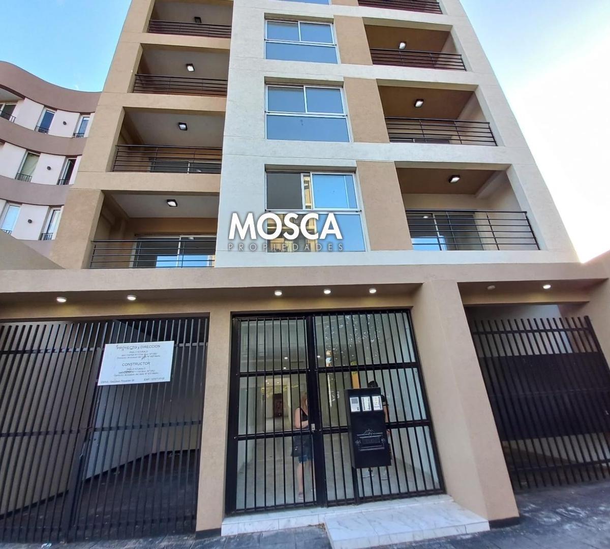Vendo Deparatmento 3 Ambientes Cochera y Terraza Privada 4