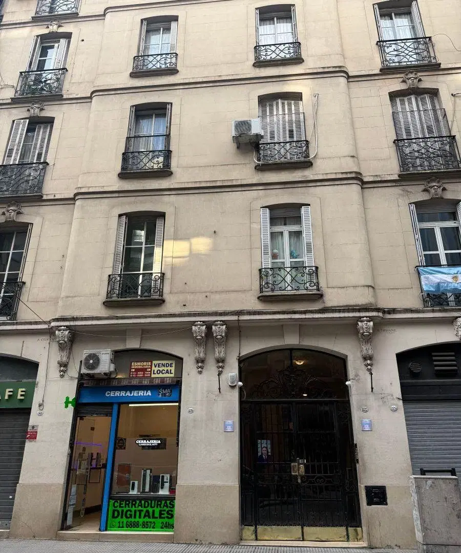 Departamento de 78 m² con 2 dormitorios en alquiler en Recoleta muy luminoso 2