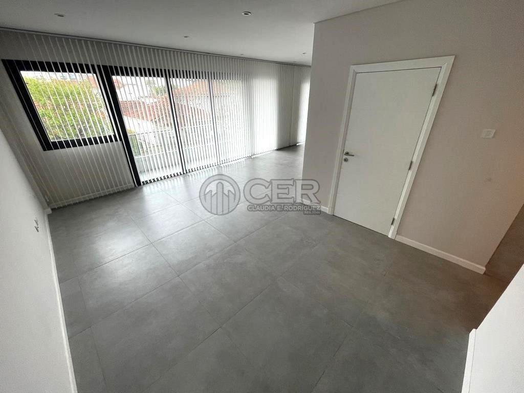Venta Departamento 4 Ambientes con Cochera y Terraza Privada 1