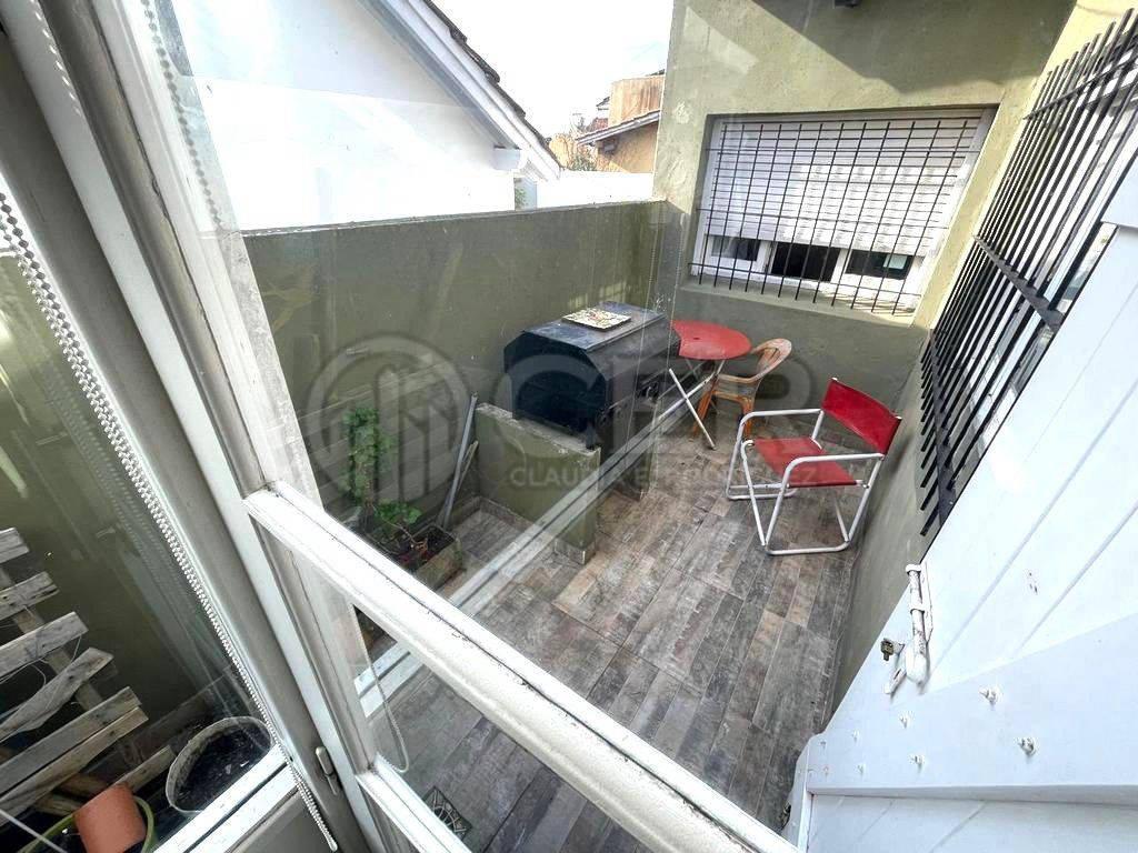 Venta Chalet 6 Ambientes "Los Troncos" 2
