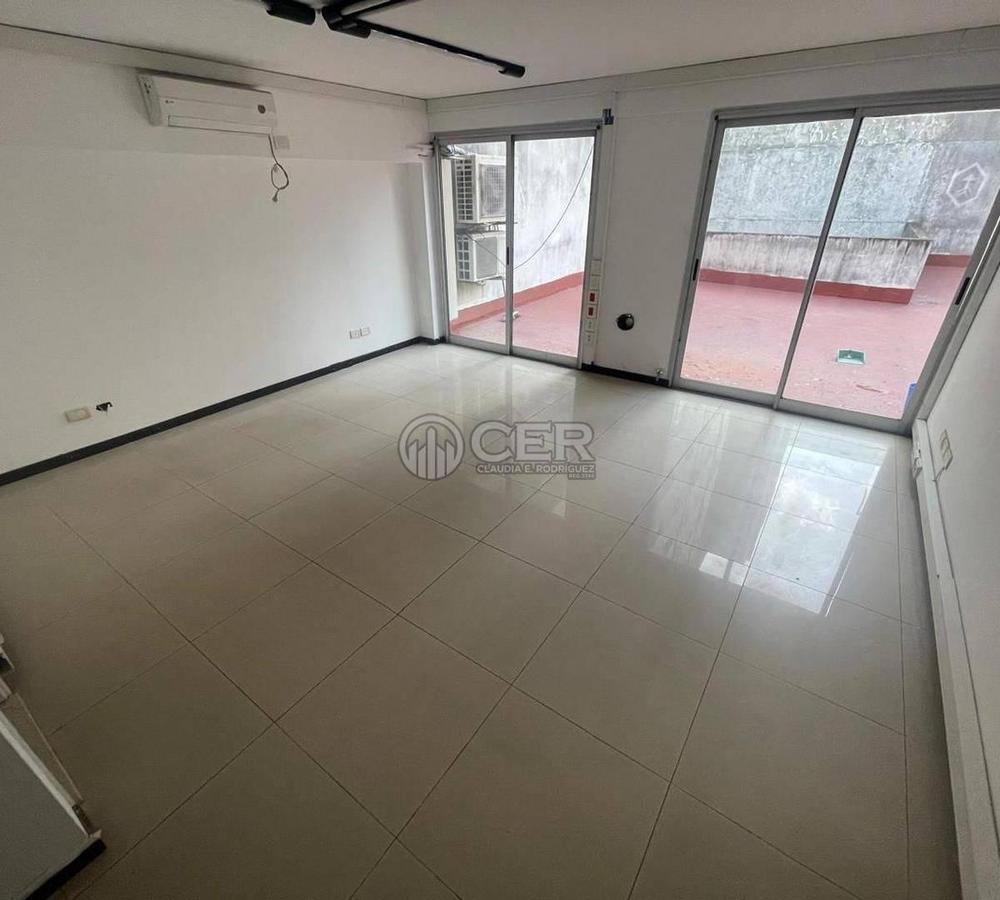 Foto de Alquiler de Oficina al Frente Contrato 36 Meses "Centro", imagen 5