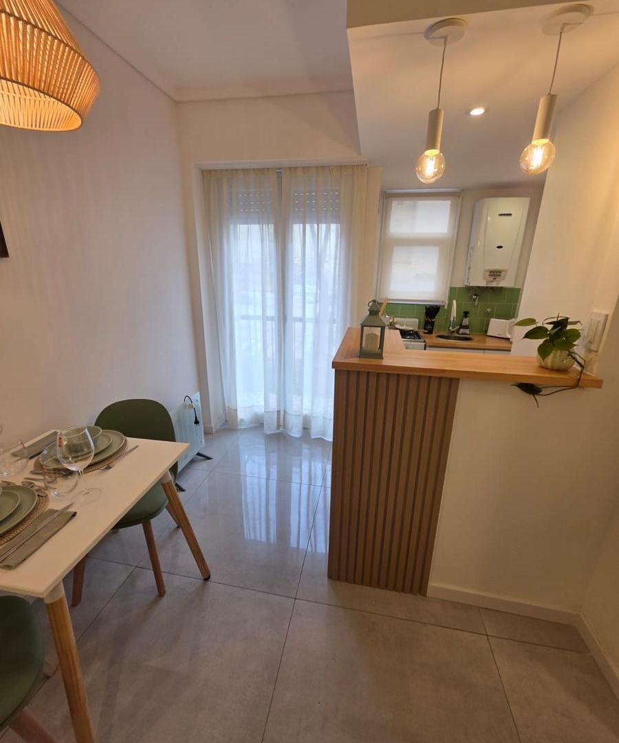 Foto de VENTA DEPARTAMENTO 1 AMBIENTE "PLAZA COLON", imagen 1