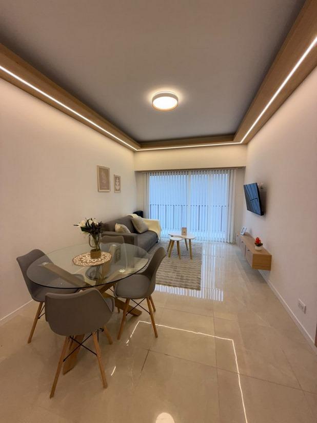 Foto de VENTA DEPARTAMENTO 3 AMBIENTES CON BALCON " PLAZA COLON", imagen 1