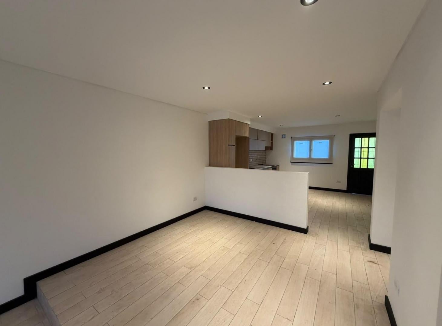 Foto de VENTA CASA 3 AMBIENTES A ESTRENAR "SAN JUAN", imagen 1