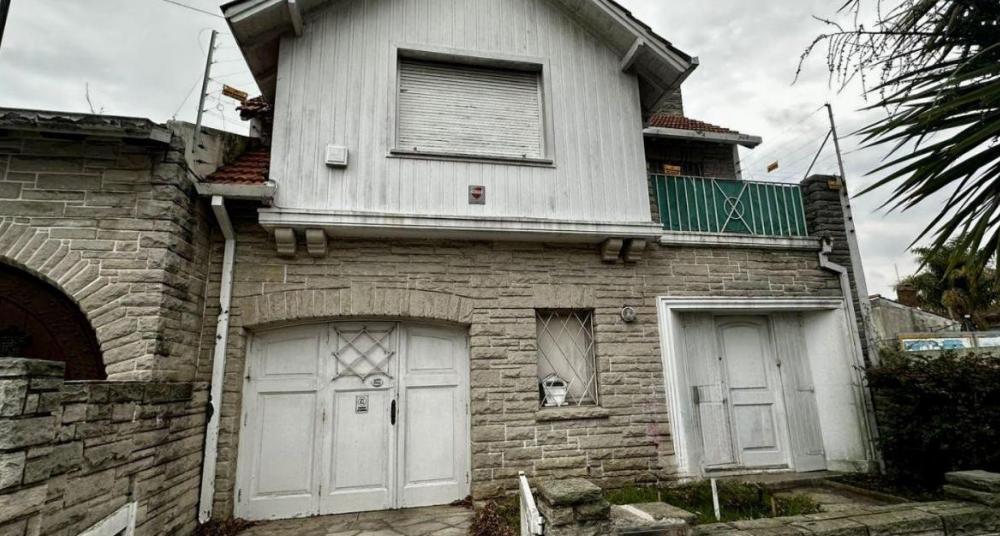 Foto de VENTA CASA A RECICLAR "GUEMES", imagen 2