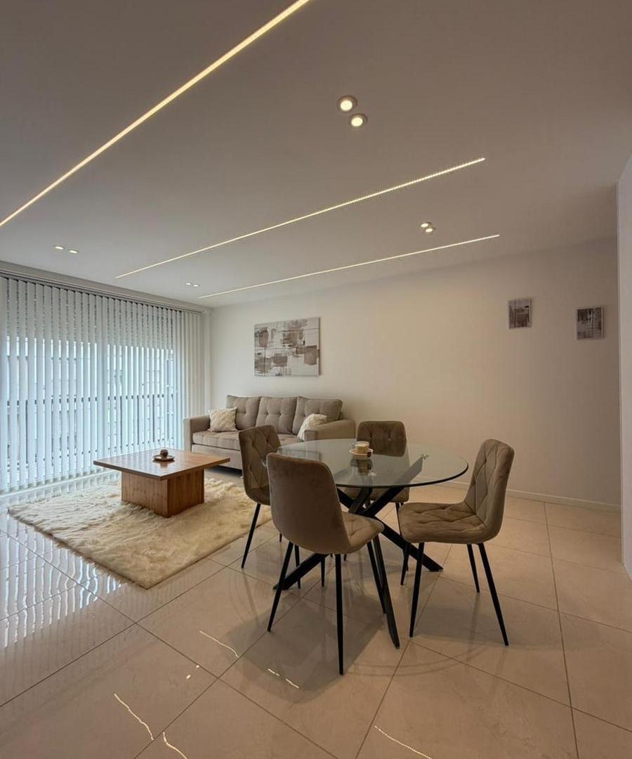 Foto de VENTA 3 AMBIENTES CON BALCON A METROS DEL MAR "CENTRO", imagen 2