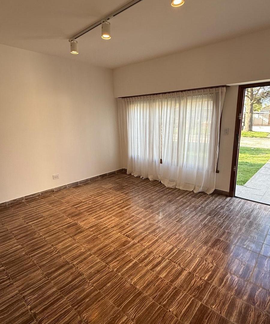 Foto de VENTA CASA 3 AMBIENTES "EL GAUCHO", imagen 1