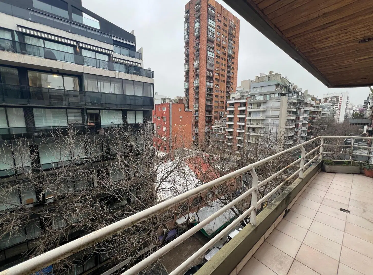 Excelente 3 Ambientes con Cochera En Pleno Las Cañitas! A Metros del Boulevard Chenaut 3