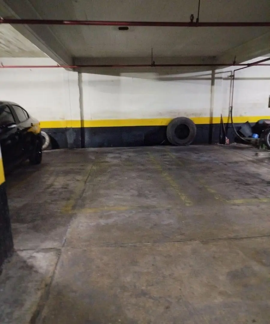 VENTA COCHERA AMPLIA en BALVANERA 5