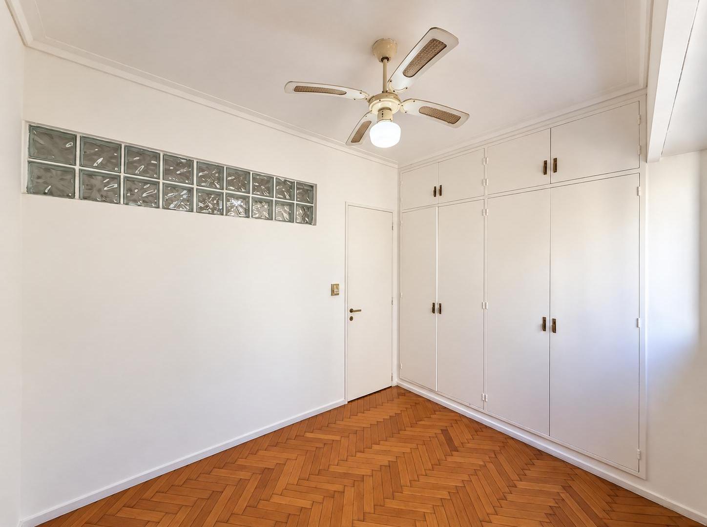 Foto de Venta 3 Amb al Frente c/Balcón - Orientación Norte - Palermo, imagen 3