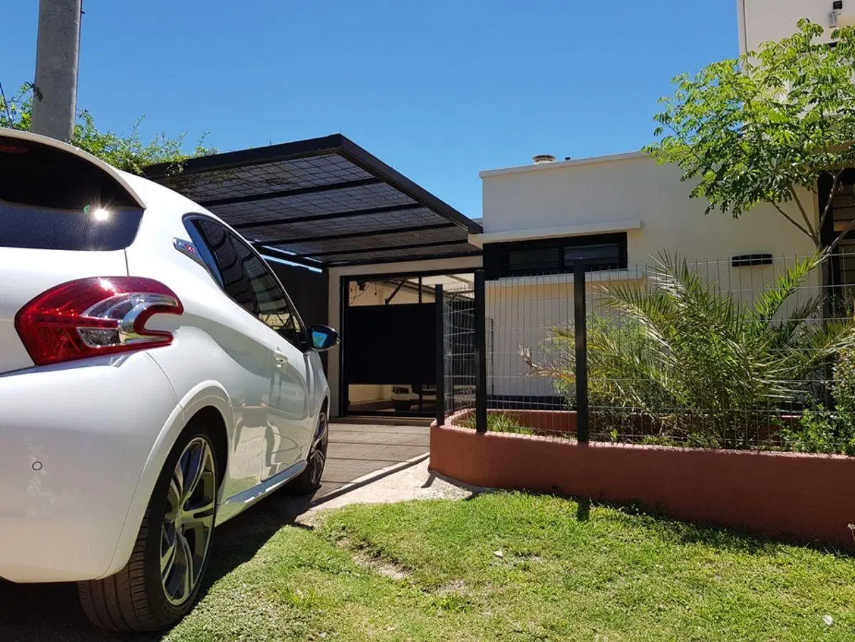 EXCELENTE CASA EN VENTA EN VILLA CARLOS PAZ, 3 DORMITORIOS, PILETA, VISTA PANORÁMICA, HERMOSA. 3