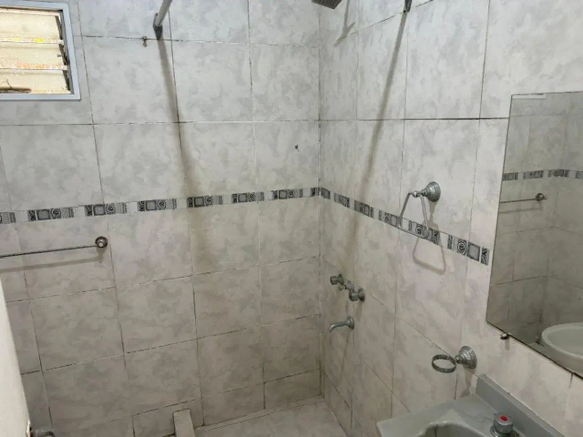 Casa de 2 Ambientes sobre amplio terreno de 323m2! Super Oportunidad 5