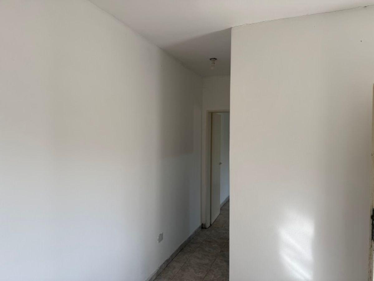 Foto de Casa de 2 Ambientes sobre amplio terreno de 323m2! Super Oportunidad, imagen 5