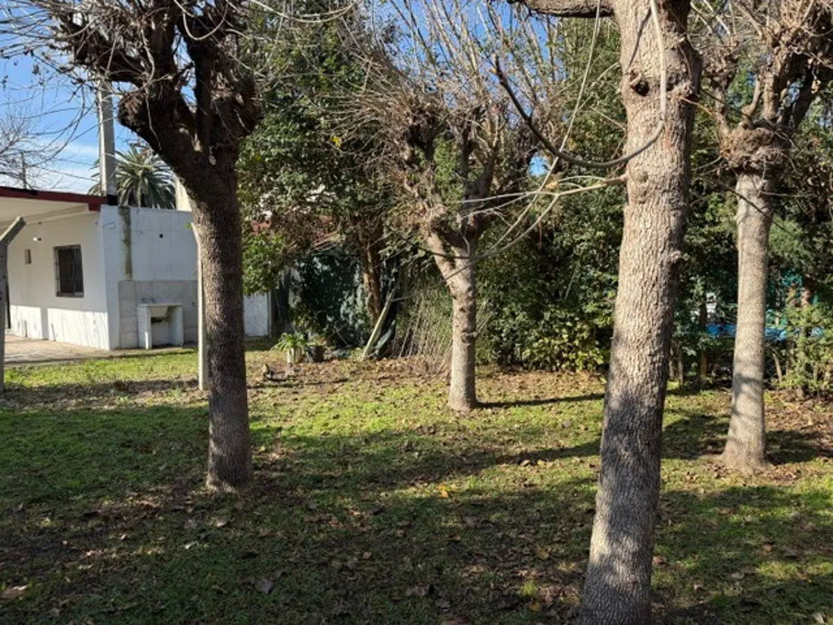 Casa de 2 Ambientes sobre amplio terreno de 323m2! Super Oportunidad 3