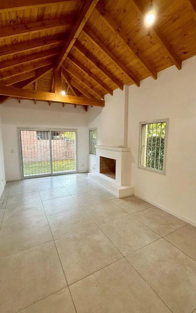 Excelente propiedad en venta de 3 ambientes. 4