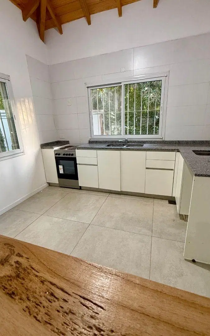 Excelente propiedad en venta de 3 ambientes. 2