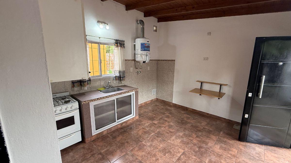 Foto de Departamento tipo casa de 2 ambientes muy bien ubicado, imagen 3