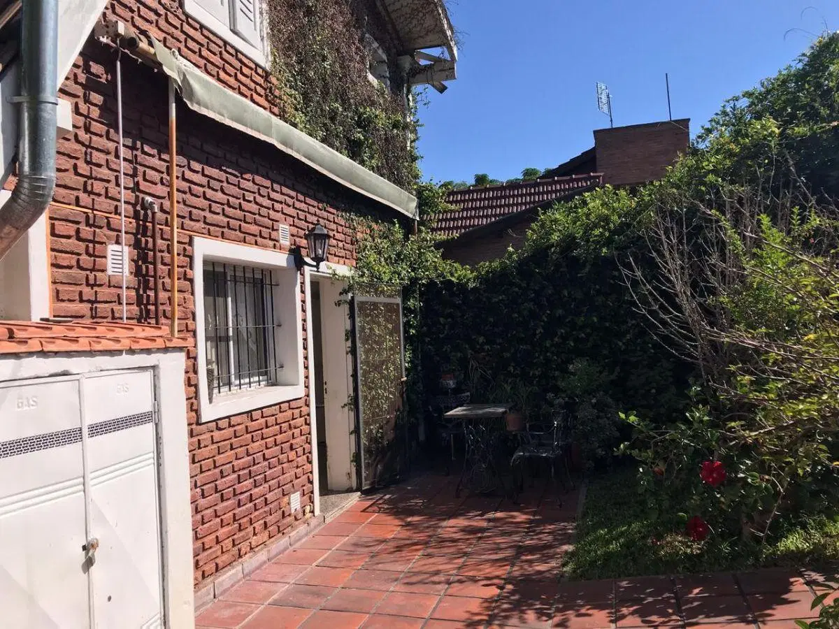 Oportunidad. Casa de 3 ambientes en venta 2
