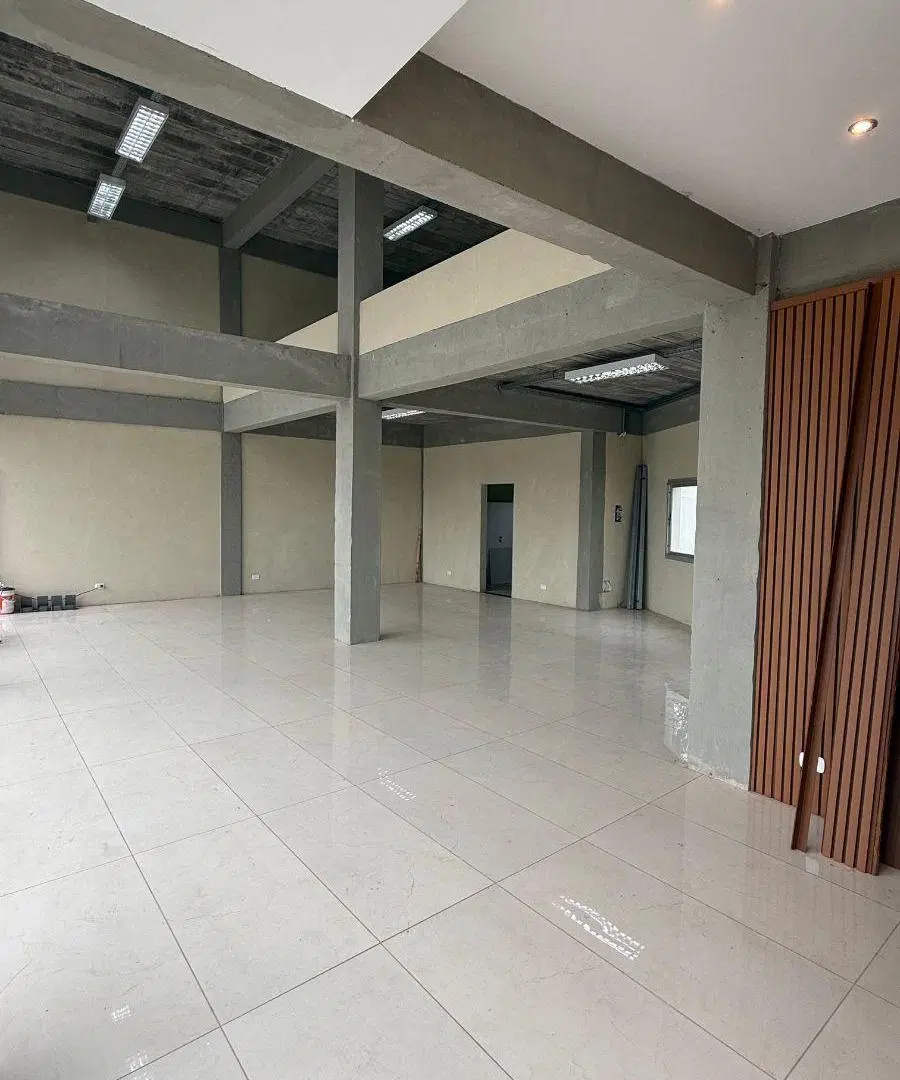 LOCAL COMERCIAL EN ALQUILER DE 380 M² COLECTORA PANAMERICANA KM 45 4