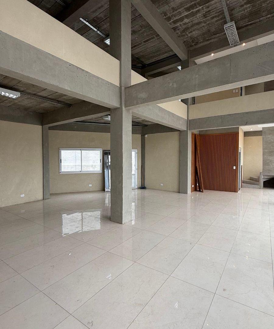 Foto de Edificio Comercial en Alquiler sobre Colectora Panamericana, imagen 5