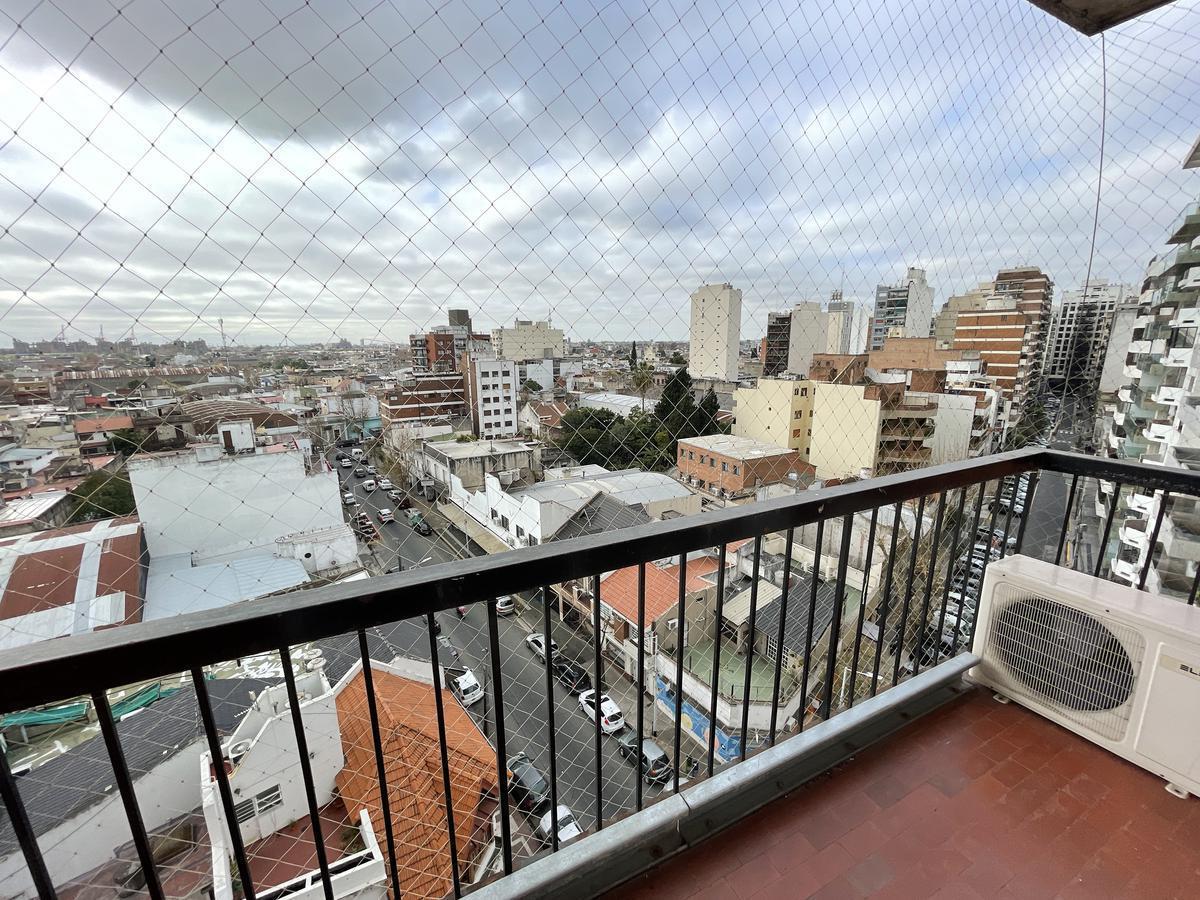 Departamento 3 Ambientes. Semipiso. 3