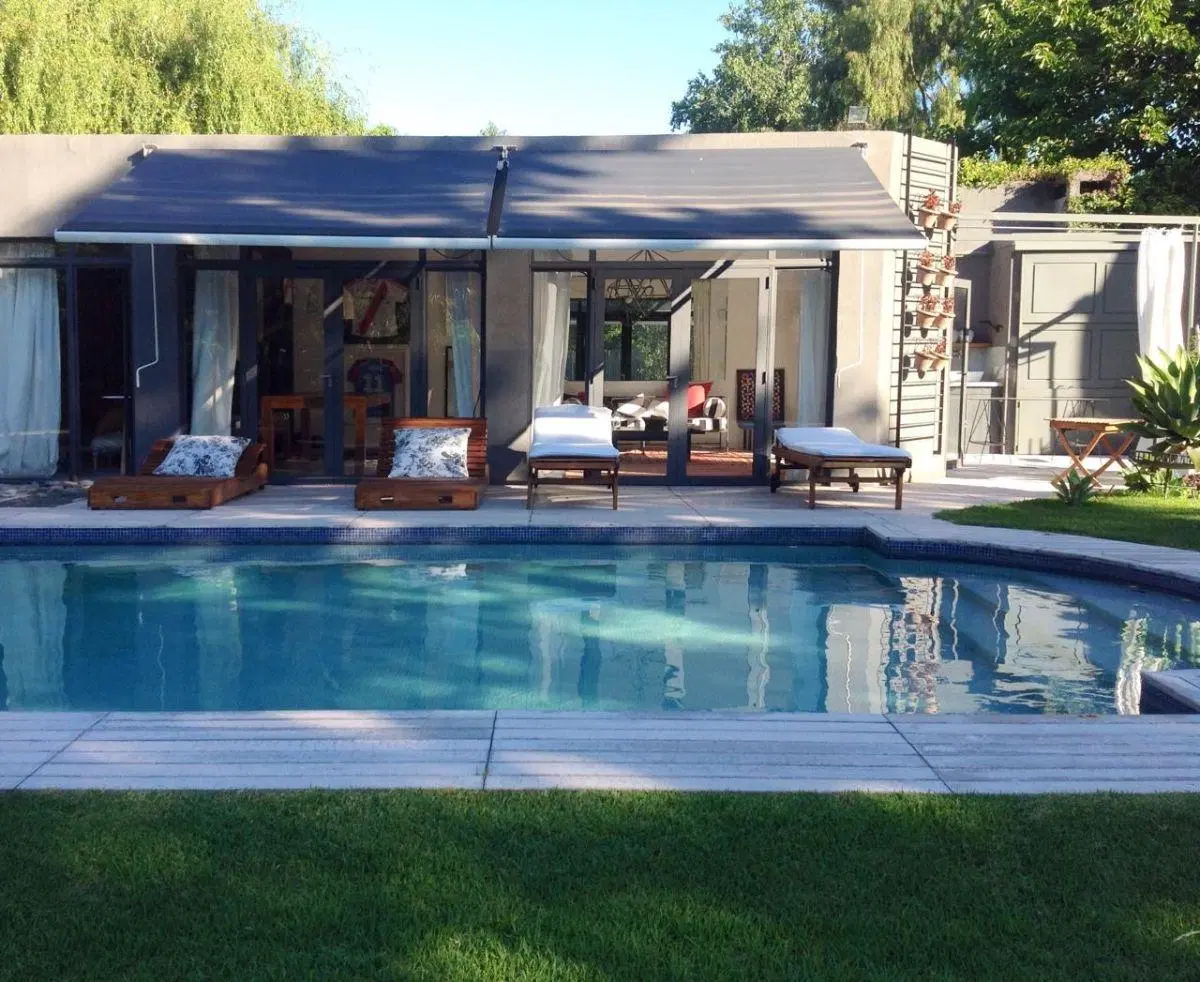 Casa a la venta en La Horqueta 3