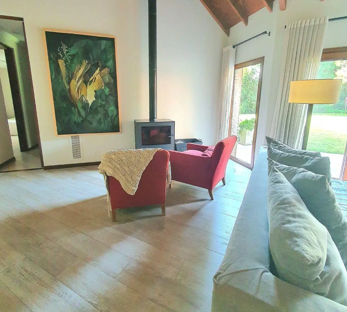 EXCELENTE UBICACION CASA EN ALQUILER 5