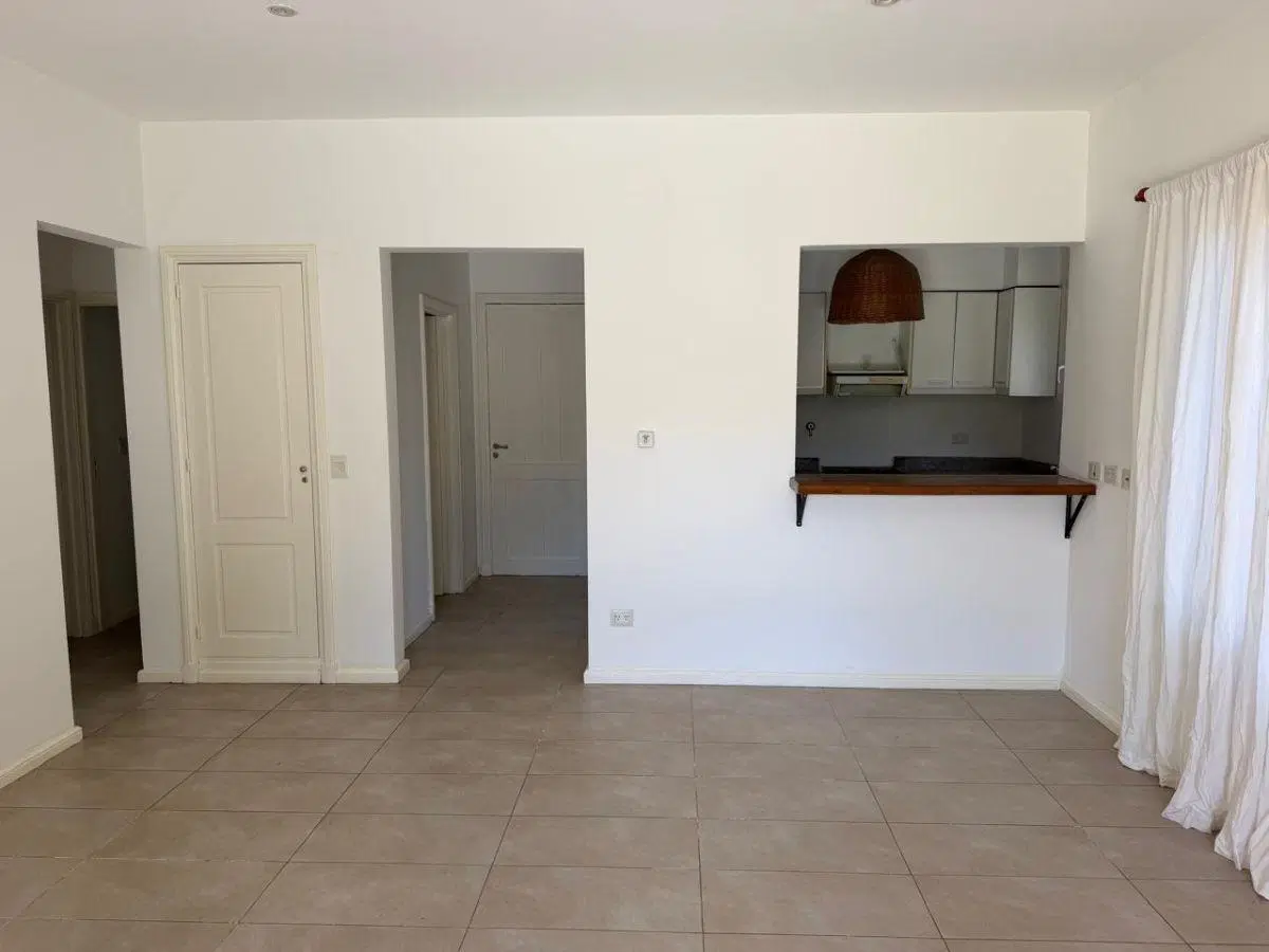 Departamento en ALQUILER La Quadra ( Planta Baja) 1