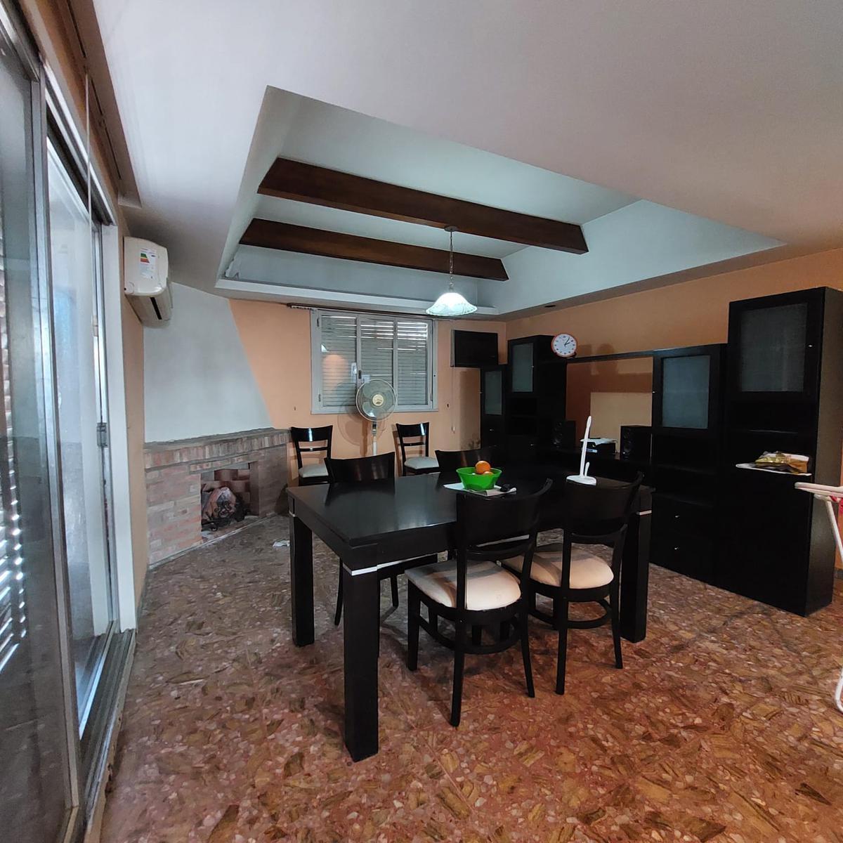 Casa en Lanús Este 4