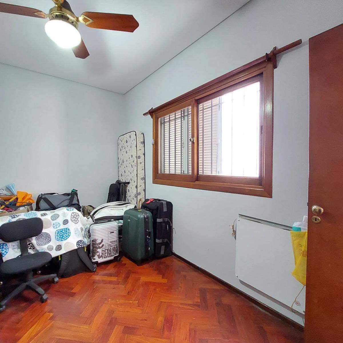 Casa PH en Venta en Lanus Este 5