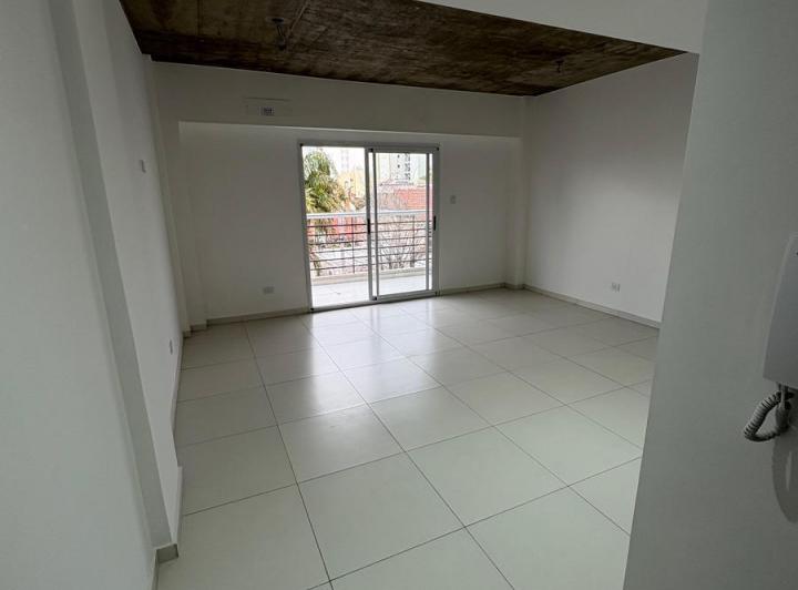 VENTA DEPARTAMENTO 2 AMBIENTES CON PATIO LANUS ESTE 5