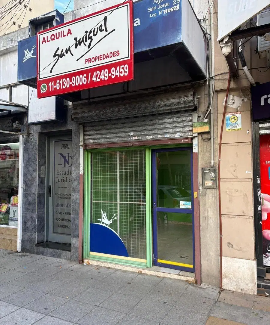 Local en Lanús Este 3