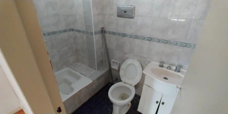Departamento 2 ambientes con division estacion Lanús Este 4