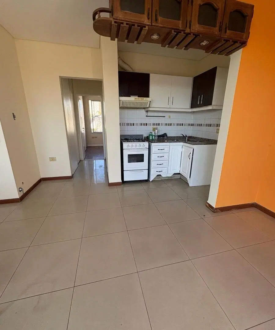 Departamento en Lanús Este 3
