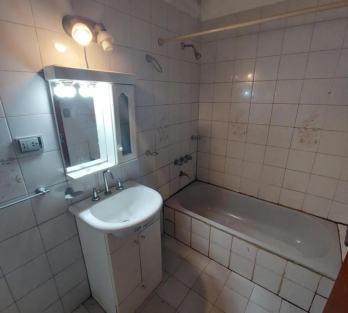 Departamento en Lanús Este 4
