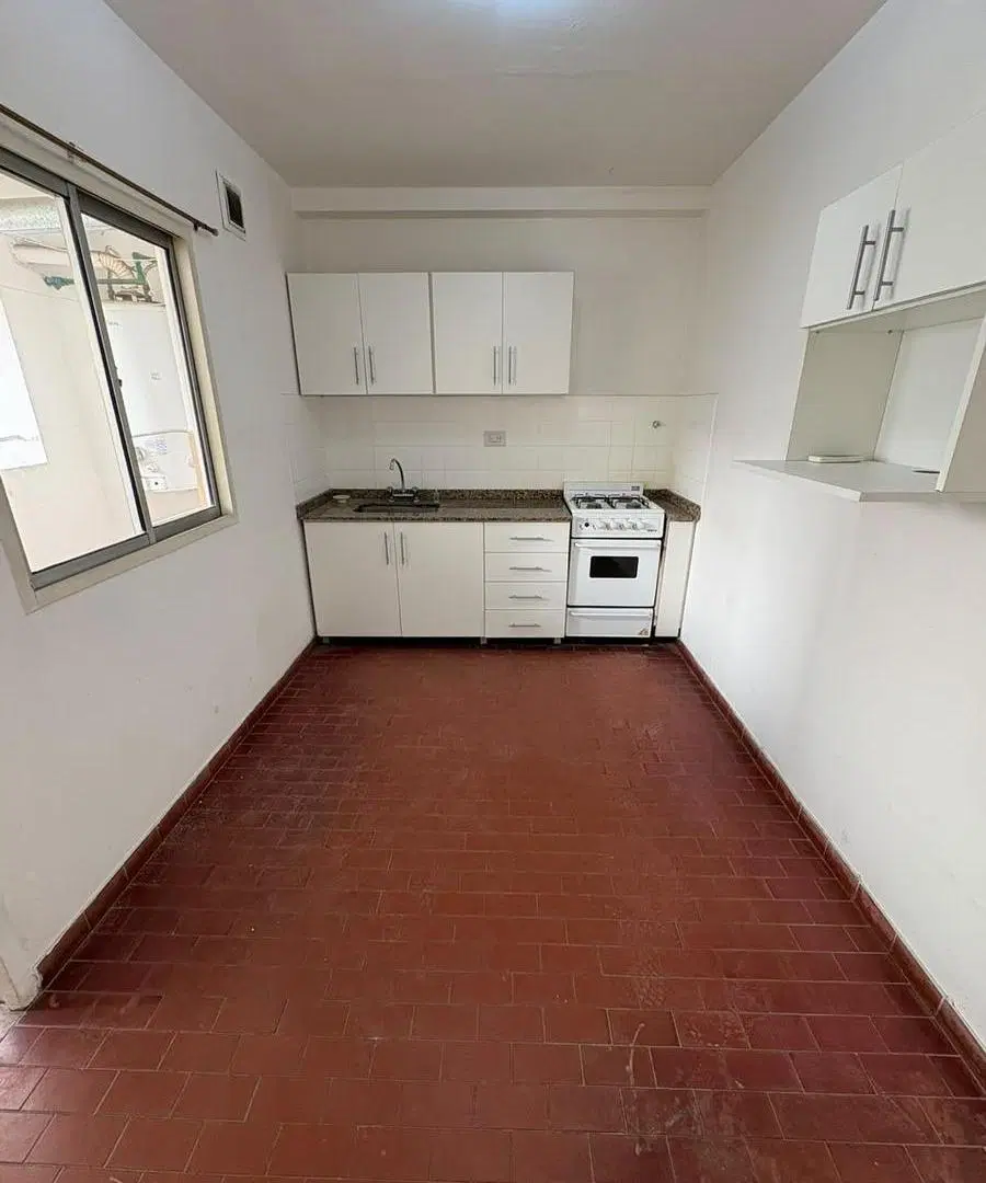 Departamento en Lanús Este 8