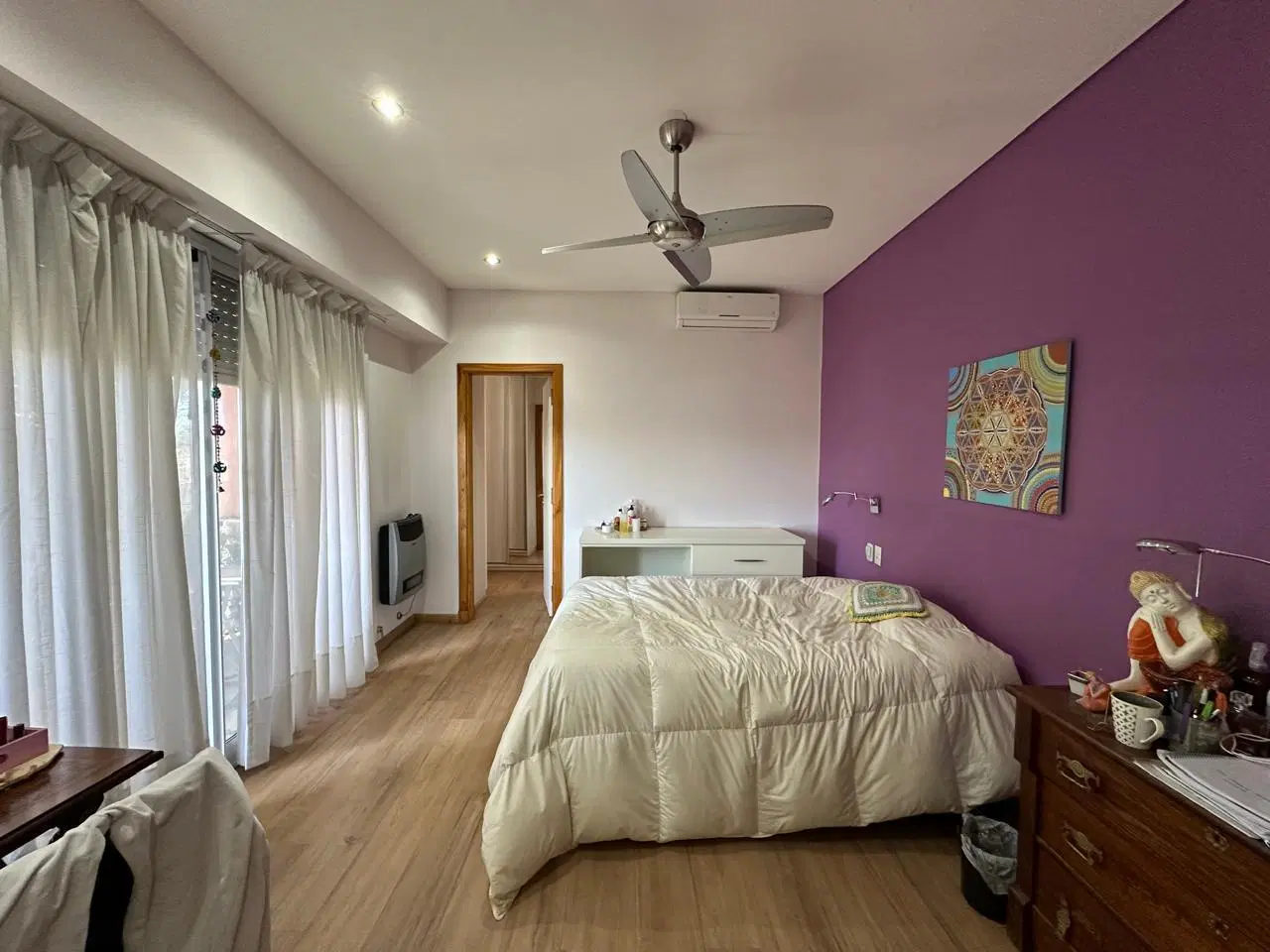 Casa tipo triplex de 4 ambientes en Lanús Este 2