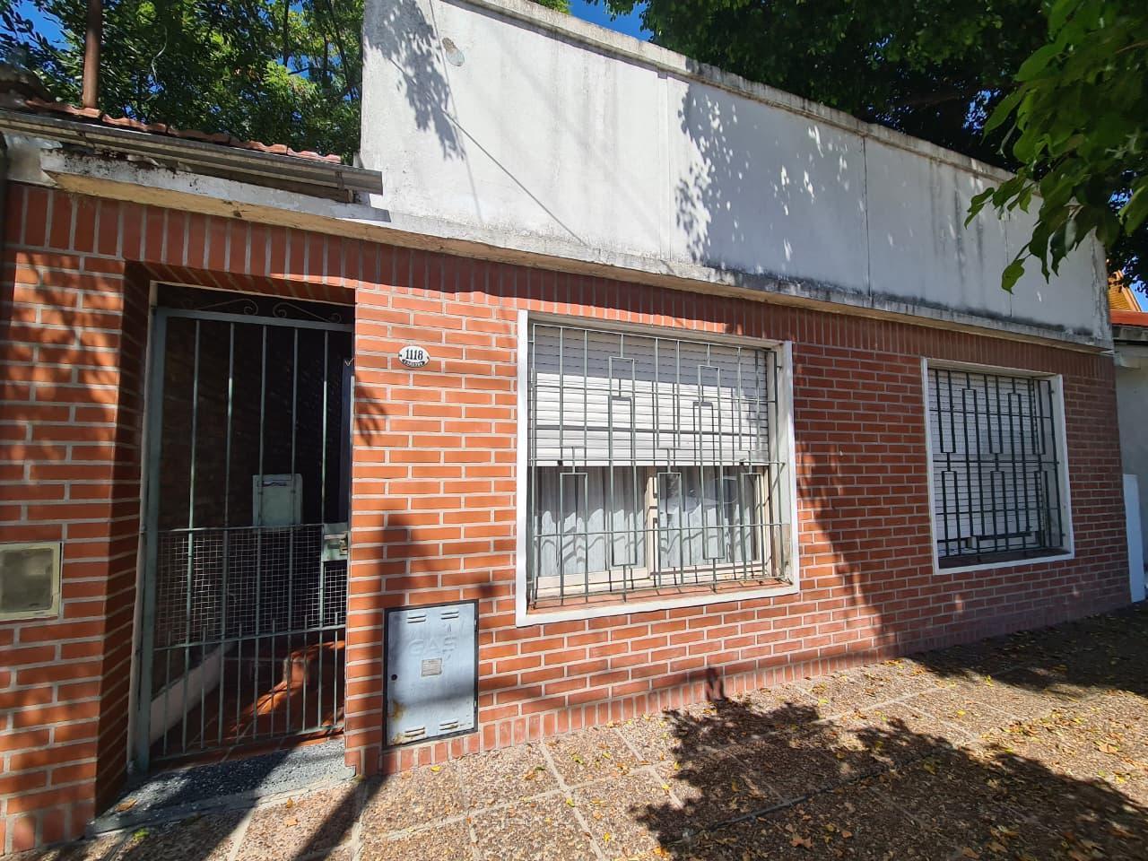 Foto de Casa 4 ambientes en Lanús Este, imagen 1