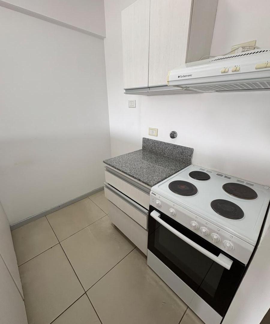 Foto de Departamento 2 ambientes en alquiler en Lanús Este, imagen 4
