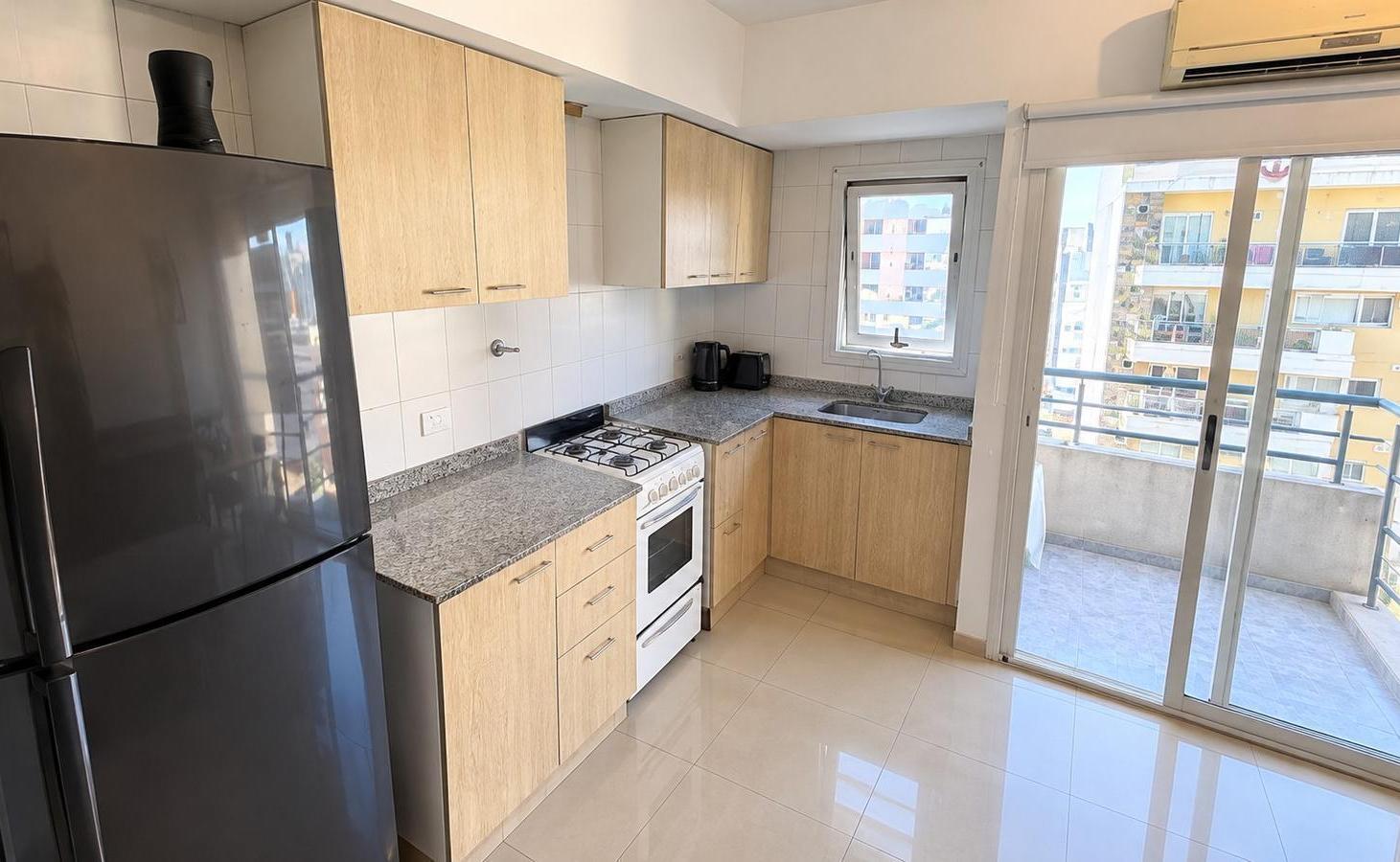 Foto de Departamento 2 ambientes al frente con cochera, imagen 3