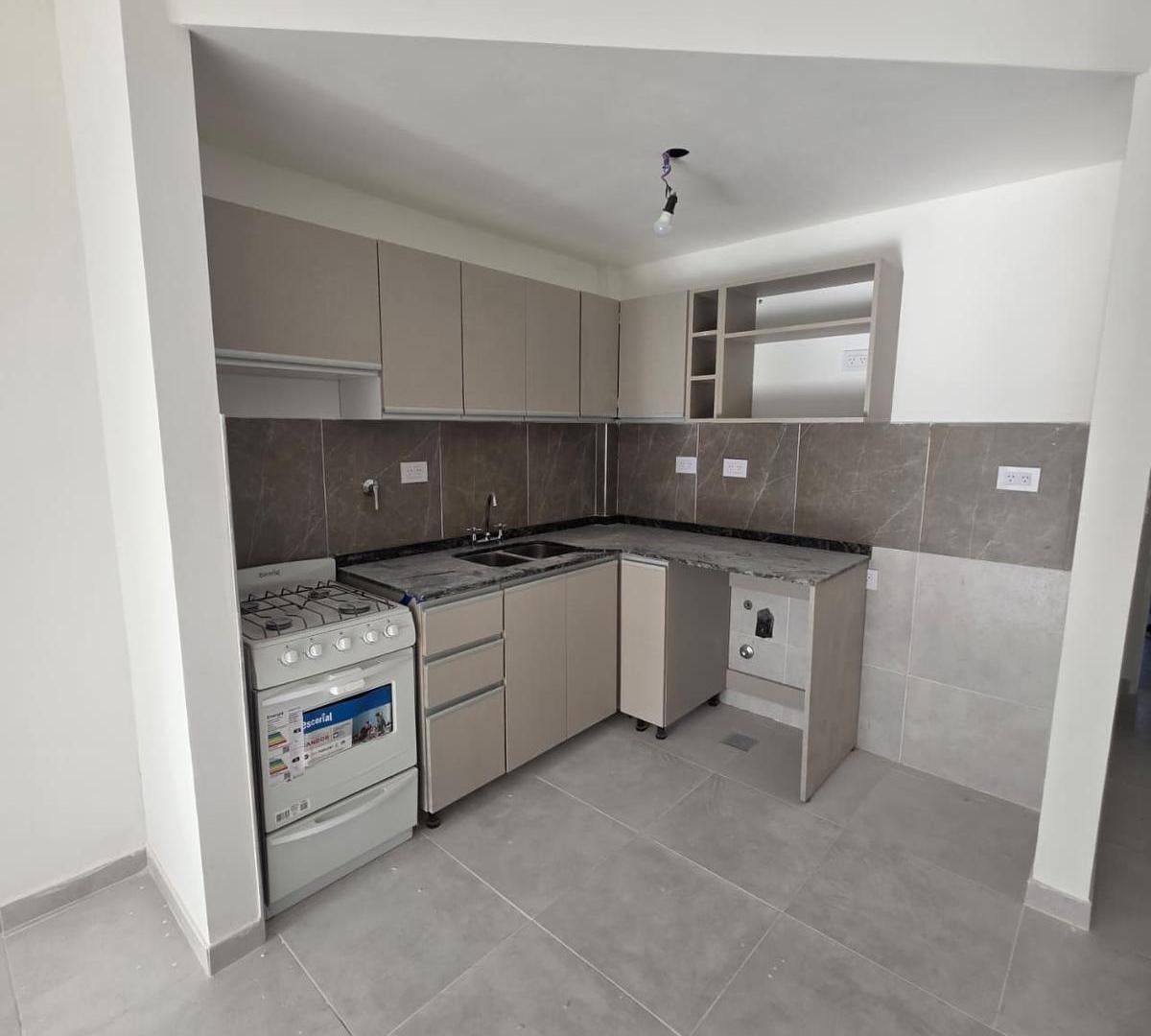 Foto de VENTA 2 AMBIENTES LANUS ESTE, imagen 5
