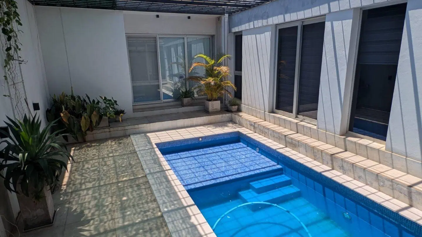 SE VENDE HERMOSA CASA EN BARRIO LOS JILGUEROS 1