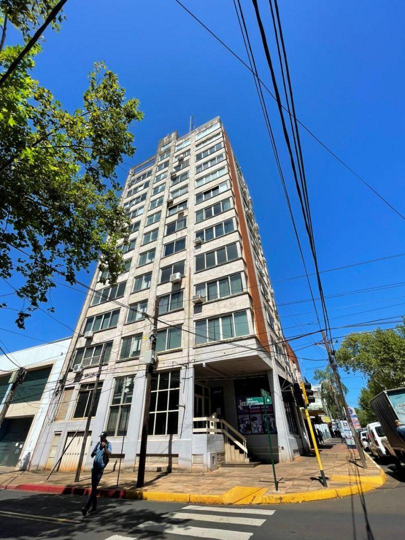 Foto de En venta Luminoso departamento 3 dormitorios en Microcentro de Posadas, imagen 1