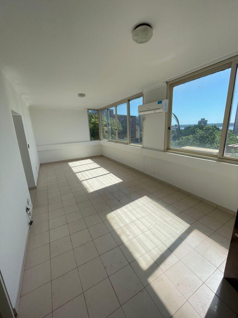 Foto de En venta Luminoso departamento 3 dormitorios en Microcentro de Posadas, imagen 3