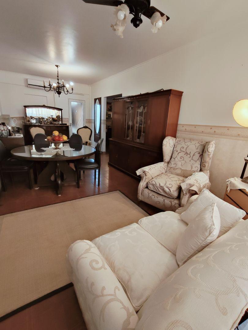 Foto de En venta hermoso y amplio depto de 2 dormitorios Edificio Robinson, imagen 3