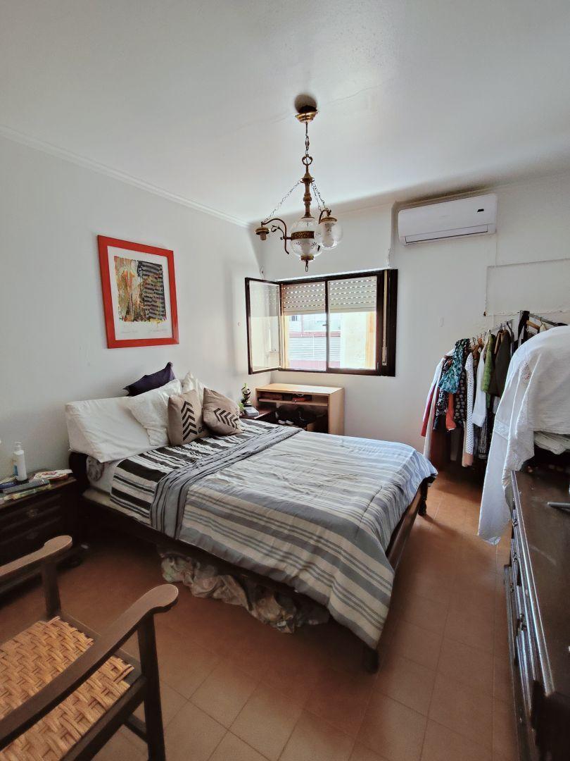 Foto de En venta hermoso y amplio depto de 2 dormitorios Edificio Robinson, imagen 2