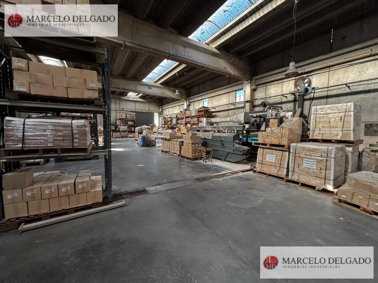 Galpón en  7.225 m2 cubiertos sobre ruta 2 Abasto - La Plata - Venta 2